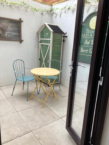 Rovers' Retreat Whitby George Street Exterior foto
